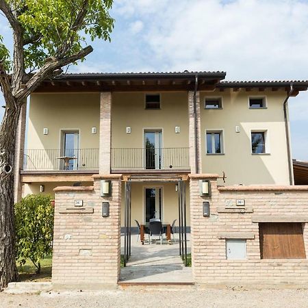 Bed and Breakfast La Piccola Torre Scandiano Exterior foto